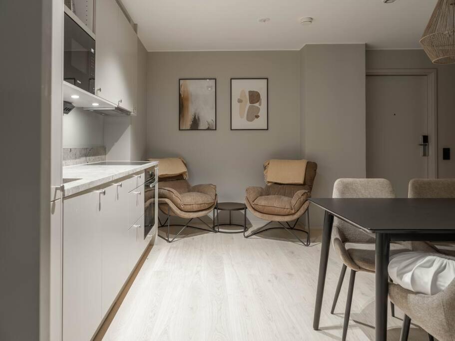 Mountain Retreat For 4 In Are Ski-In Ski-Out Apt- No Windows Екстер'єр фото